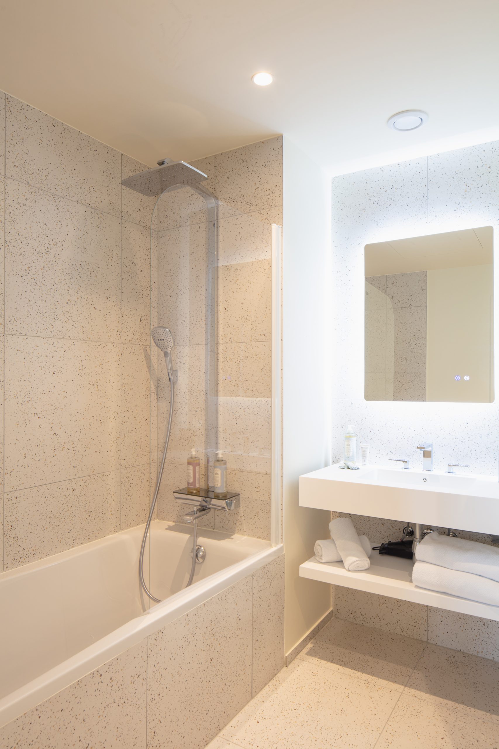 LAA – Hôtel La Suite — photographie 29