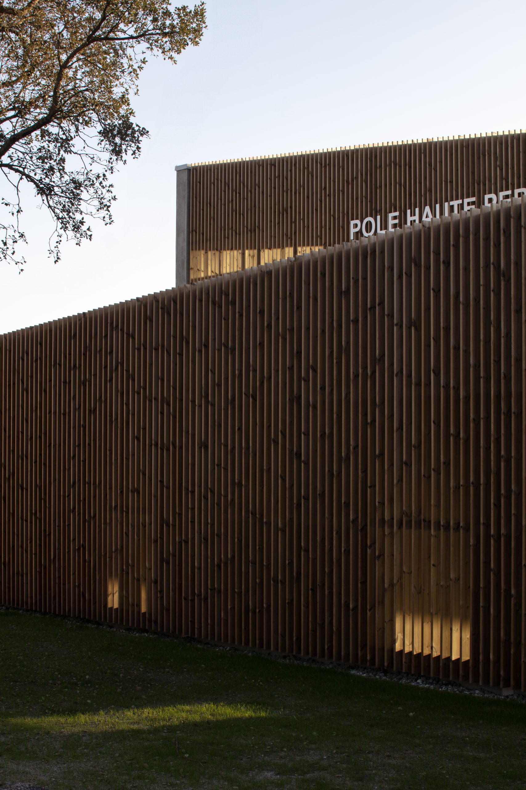 Ligne Architecture – Pôle Haute Performance – 220077 — photographie 4