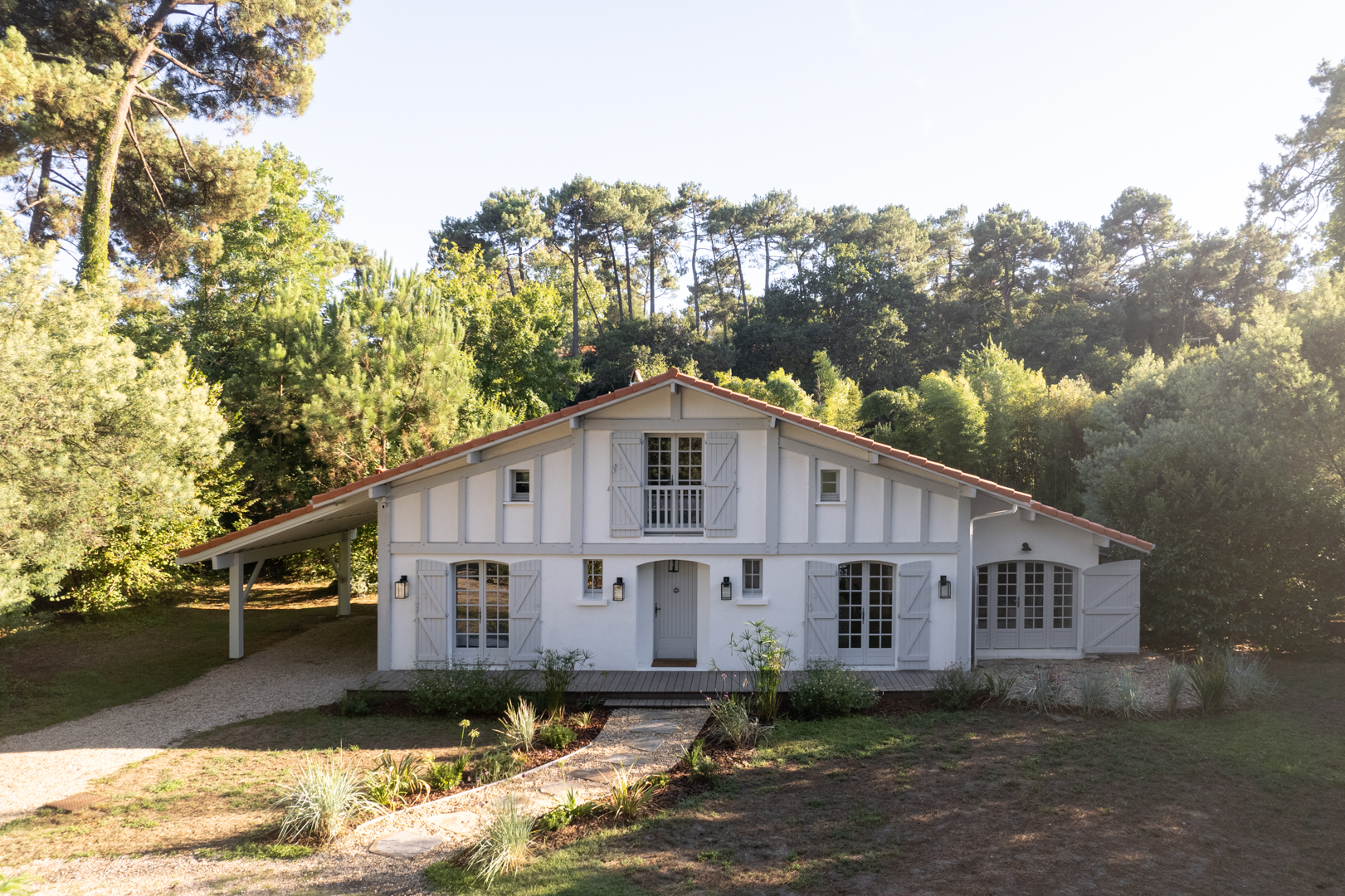 Monica Ungsuprasert – Villa Bordeaux — photographie 27