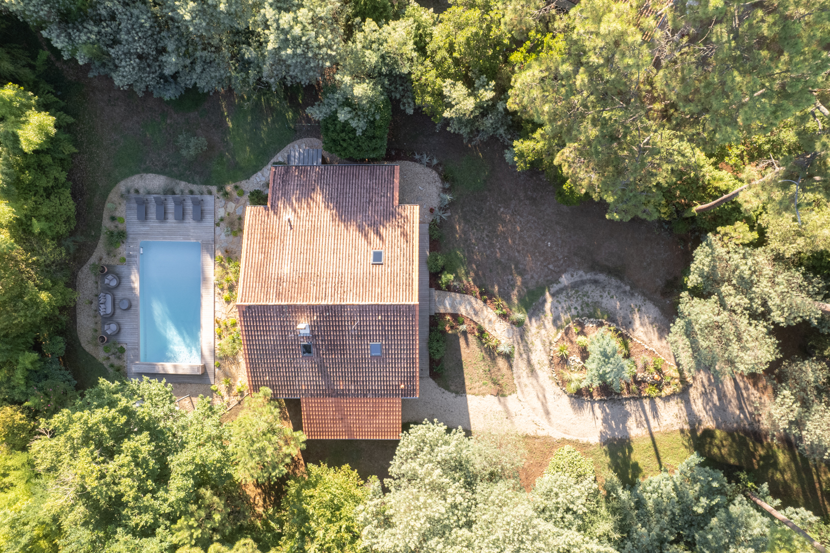 Monica Ungsuprasert – Villa Bordeaux — photographie 29