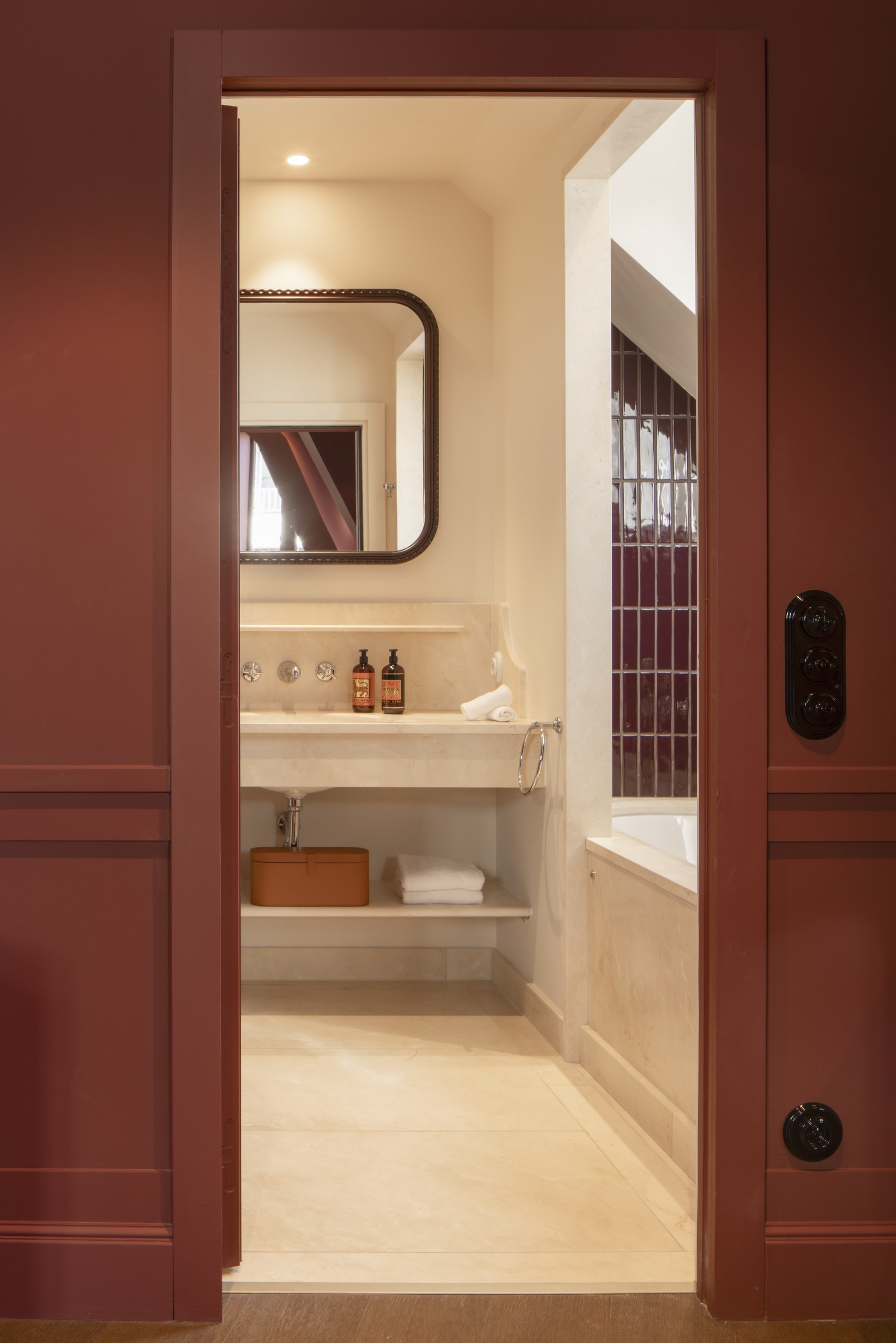 LAA x Studio Juliette Saier — Maison Silhouette — photographie 2