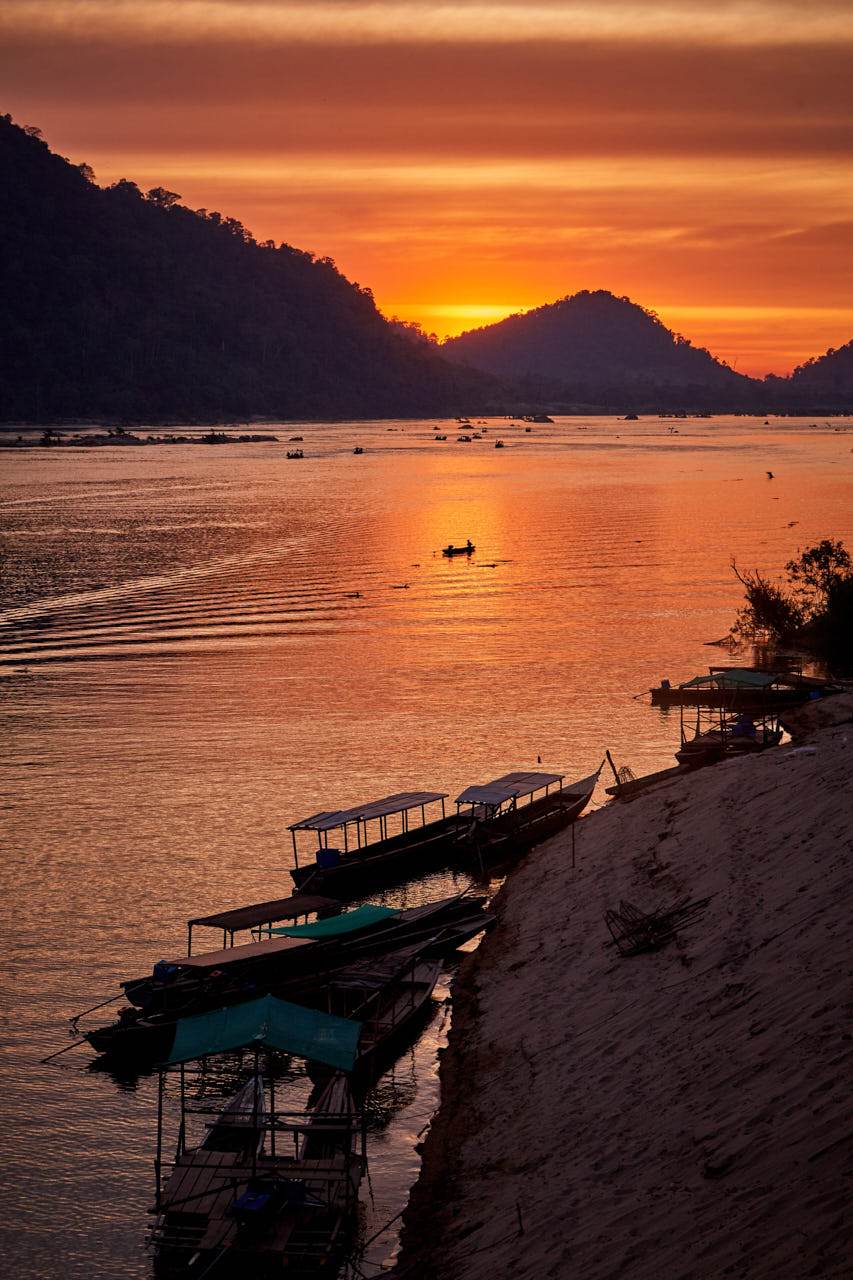 Coucher de soleil sur le Mekong