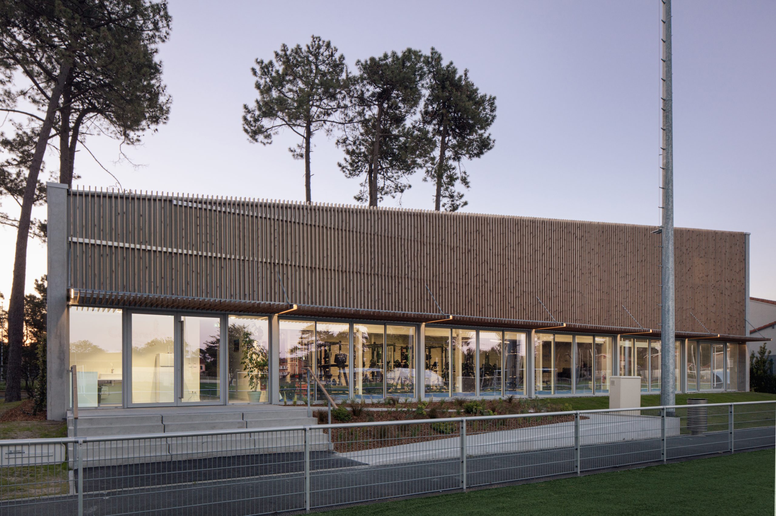 Ligne Architecture PHP 17 copie scaled