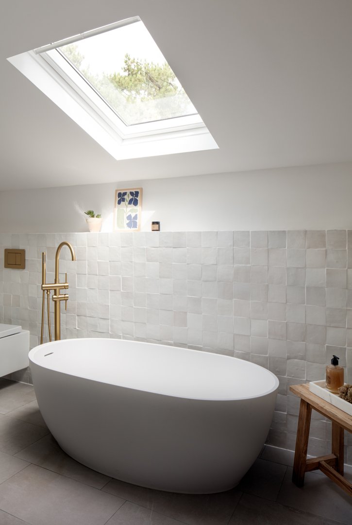 Monica Ungsuprasert Av de Bordeaux