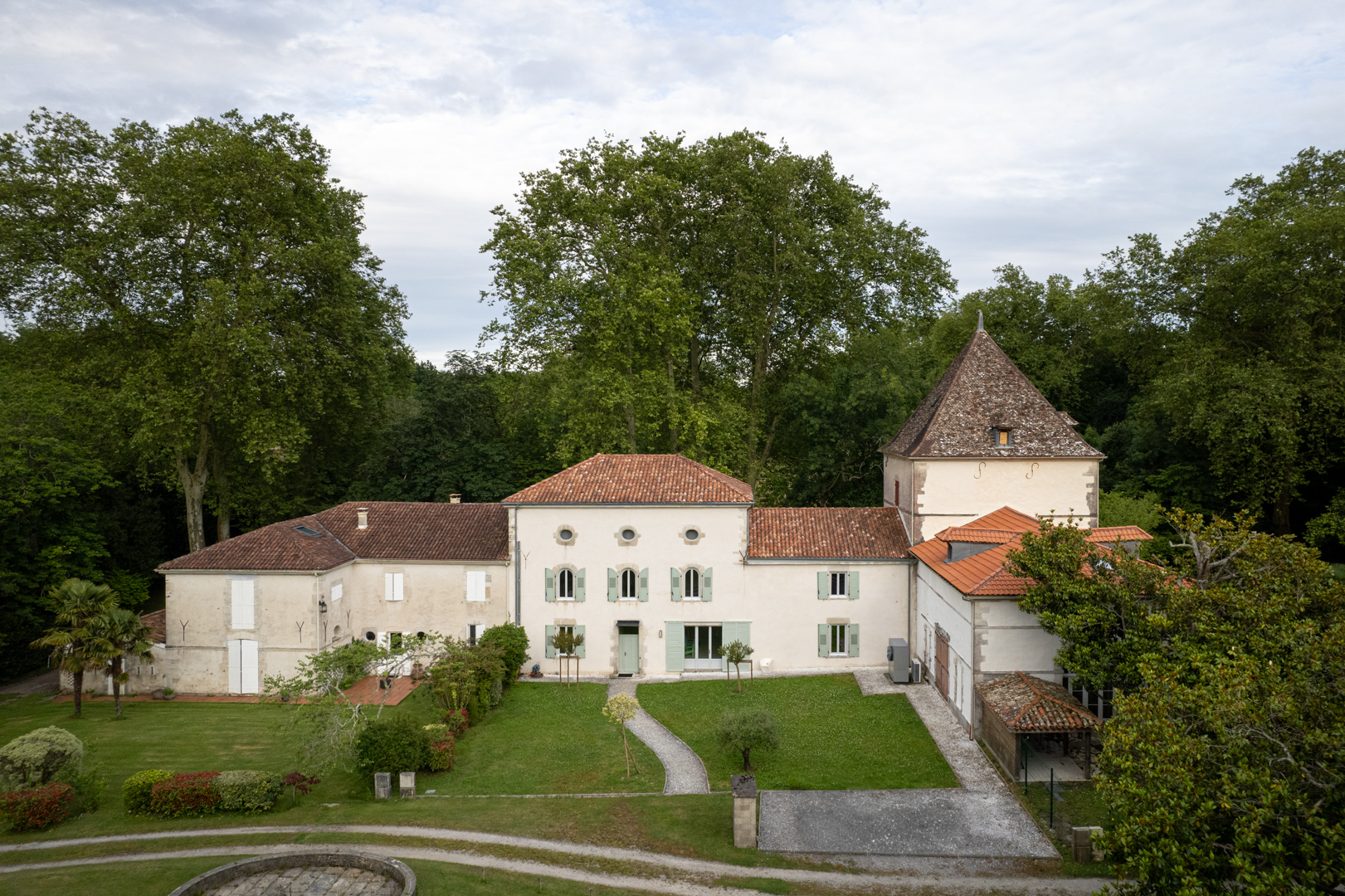 Objet Commun x Matera Chateau de Biaudos 32