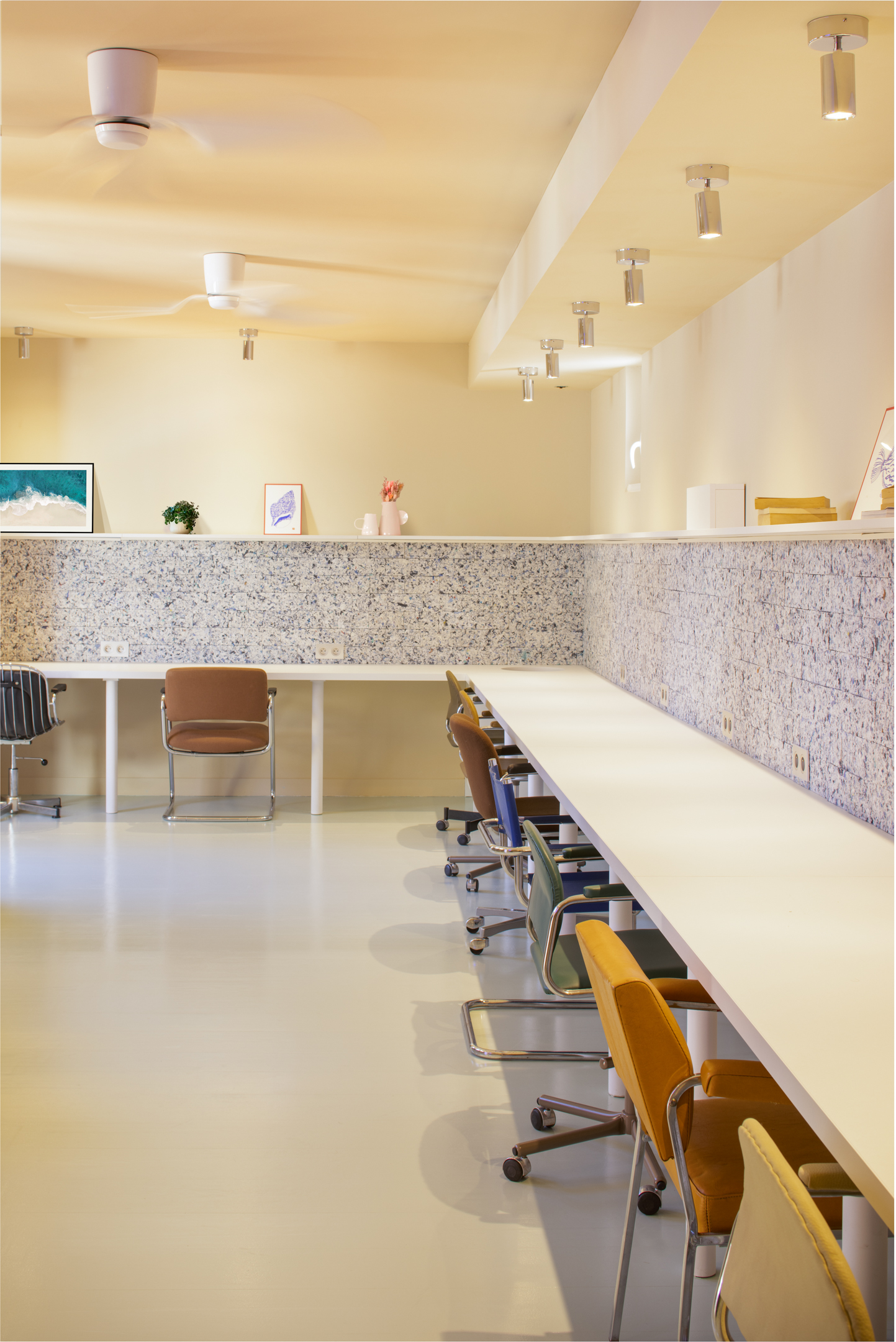 Studio Lougat Nou Coworking 2 1