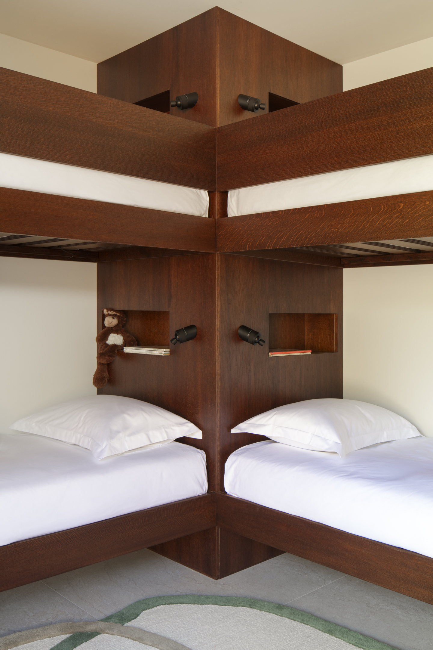 Workhouse Villa Rene Gabriel Web 41